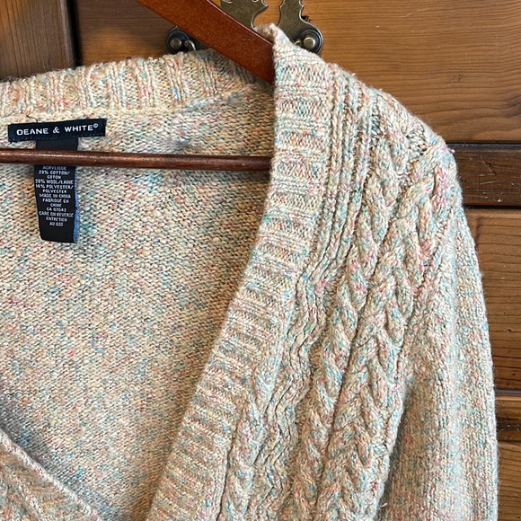 🌸Deane & White wool/cotton blend cardigan - Picture 3 of 12